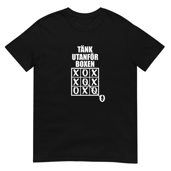 Kortärmad t-shirt i unisex-modell med texten - Tänk utanför boxen