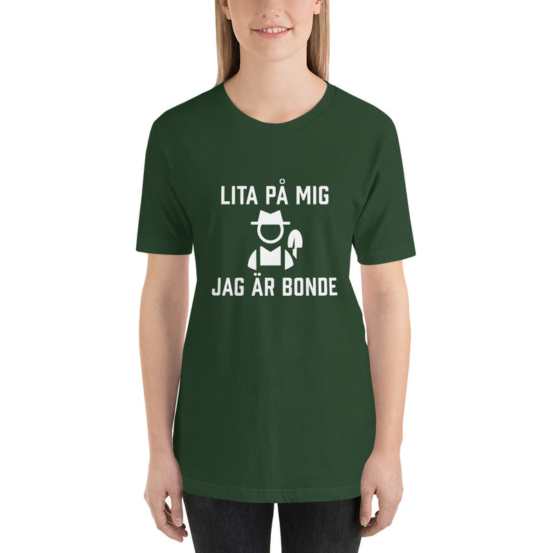 T-shirt med bild texten "Lita på mig, jag är bonde"