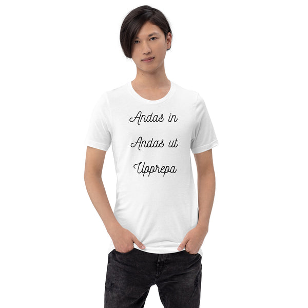 T-shirt med texten "Andas in"